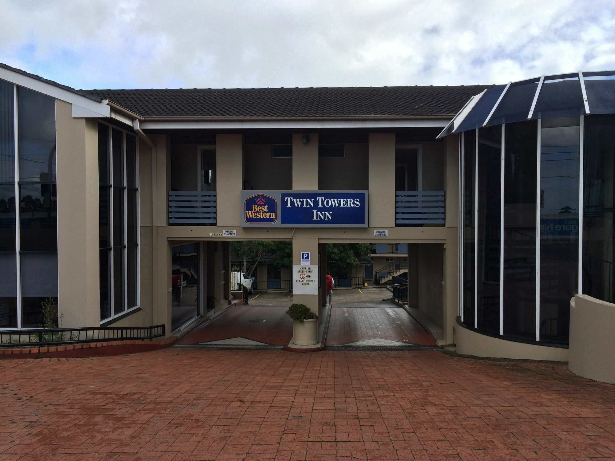 Twin Towers Inn Sidney Exterior foto